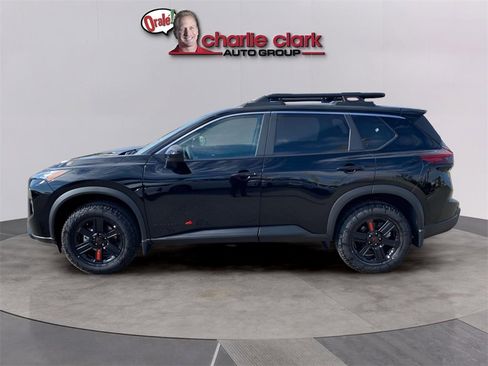 New 2026 Nissan Rogue SV image 3