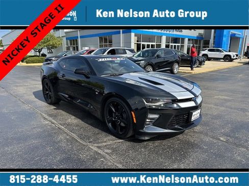 Used 2016 Chevrolet Camaro SS image 1