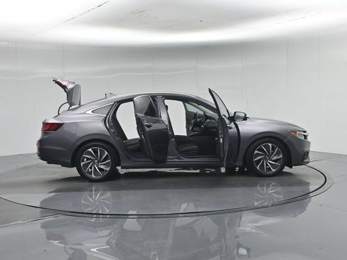 Used 2020 Honda Insight Touring image 4