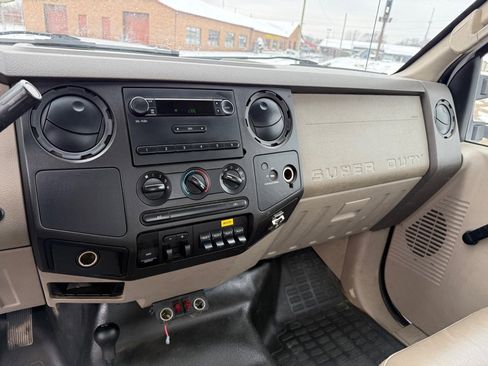 Used 2008 Ford F450 4x4 Regular Cab Super Duty image 14