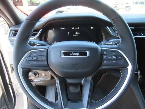 New 2026 Jeep Grand Cherokee Laredo X RWD image 22
