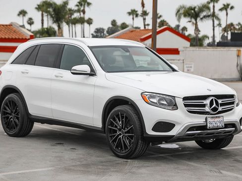 Used 2016 Mercedes-Benz GLC 300 image 4