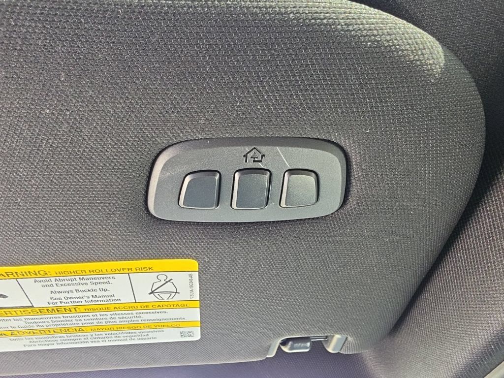 Used 2025 Ford Expedition Tremor AWD/4WD image 23