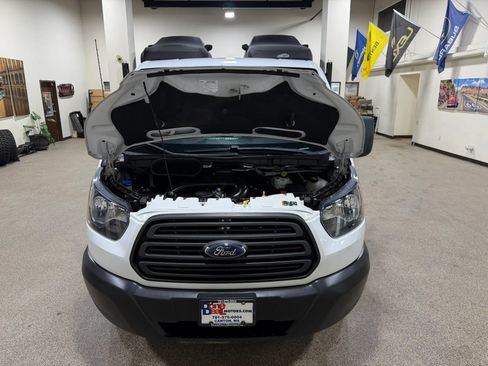 Used 2019 Ford Transit 150 XL RWD image 52