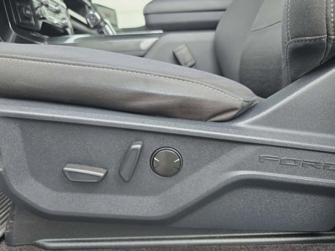 Used 2022 Ford F150 XLT w/ Equipment Group 302A High image 11