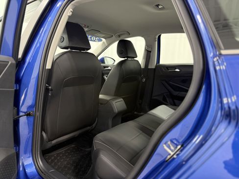 Certified 2023 Volkswagen Jetta SE image 26