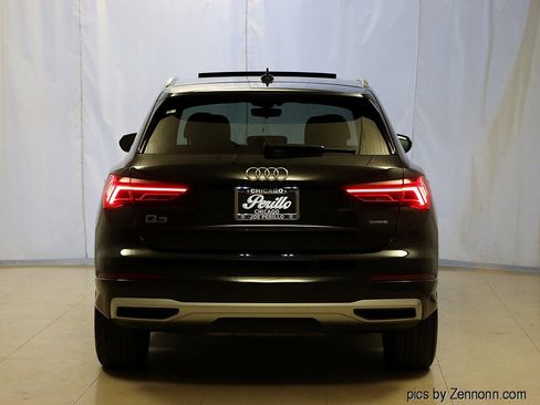 Used 2020 Audi Q3 2.0T Premium w/ Convenience Package image 7