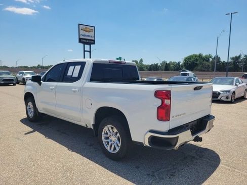Used 2025 Chevrolet Silverado 1500 LT AWD/4WD image 24