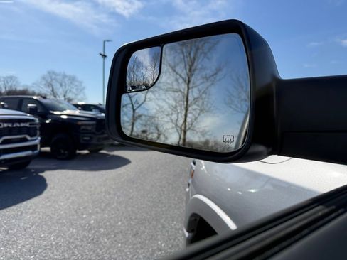 Used 2024 RAM 1500 Limited w/ Night Edition image 12