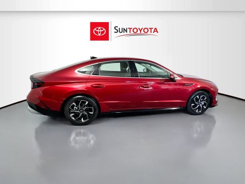 Used 2024 Hyundai Sonata SEL image 2