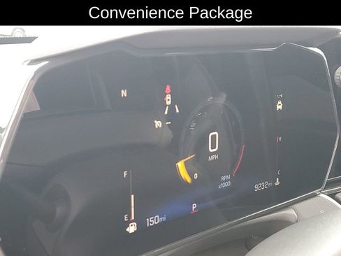 Used 2024 Chevrolet TrailBlazer LT w/ Convenience Package image 12