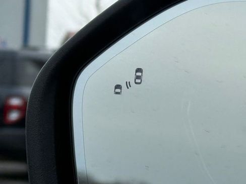 Used 2023 Ford Explorer ST w/ Equipment Group 401A image 24