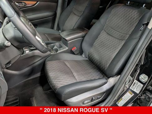 Used 2018 Nissan Rogue SV w/ Premium Package AWD/4WD image 13