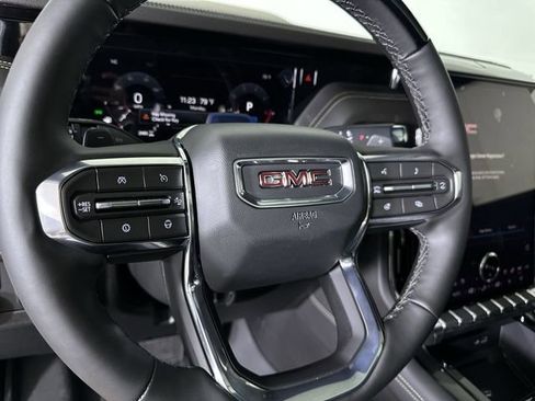 New 2026 GMC Yukon XL Elevation w/ Elevation Premium Package AWD/4WD image 11