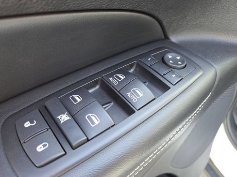 Used 2014 Jeep Grand Cherokee Limited AWD/4WD image 39