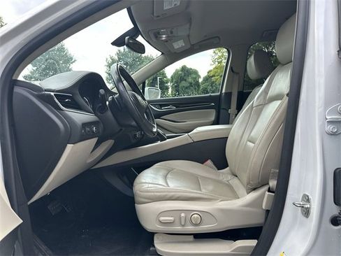 Used 2018 Buick Enclave Essence w/ Trailering Package image 12