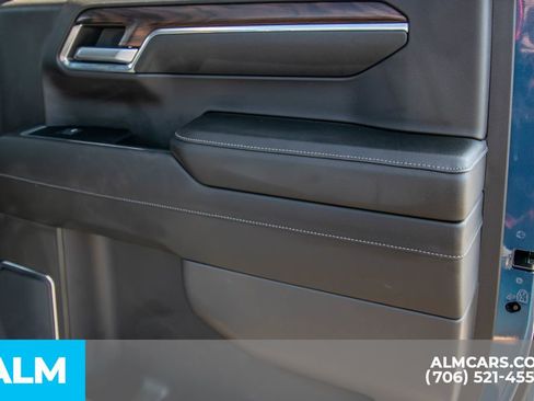 Used 2024 GMC Sierra 1500 SLT image 32