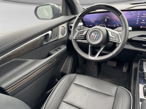 Used 2026 Buick Enclave Avenir w/ Super Cruise Package AWD/4WD image 23