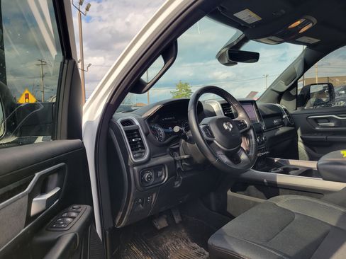 Used 2023 RAM 1500 Big Horn AWD/4WD image 13