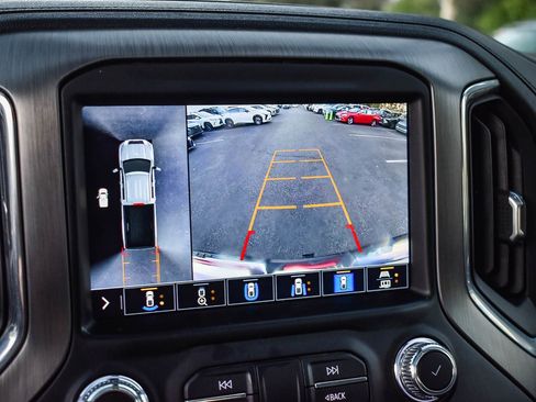 Used 2021 GMC Sierra 3500 Denali w/ Denali Ultimate Package image 22