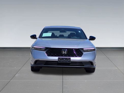Certified 2025 Honda Accord Sport image 11