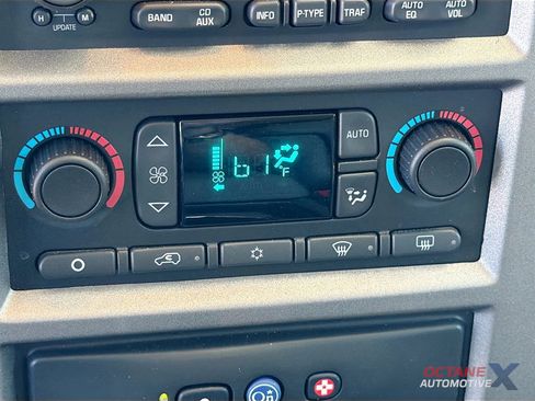 Used 2003 HUMMER H2 w/ Preferred Equipment Group image 18