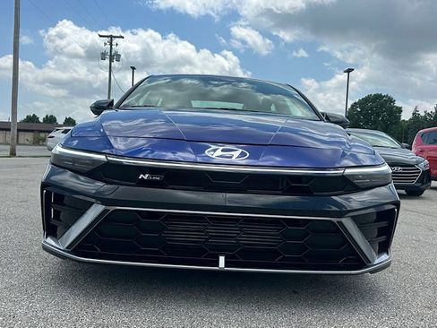 Used 2025 Hyundai Elantra N Line FWD image 11