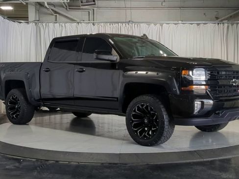 Used 2018 Chevrolet Silverado 1500 LT w/ True North Edition AWD/4WD image 3
