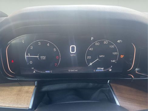 Used 2024 Jeep Grand Wagoneer L Series III AWD/4WD image 23