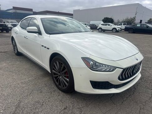 Used 2019 Maserati Ghibli RWD image 3