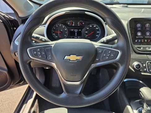 Used 2024 Chevrolet Malibu LT FWD image 15