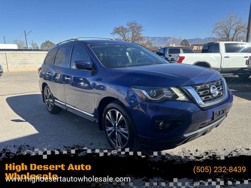 Used 2018 Nissan Pathfinder Platinum image 1