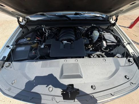Used 2015 Chevrolet Tahoe LTZ RWD image 29