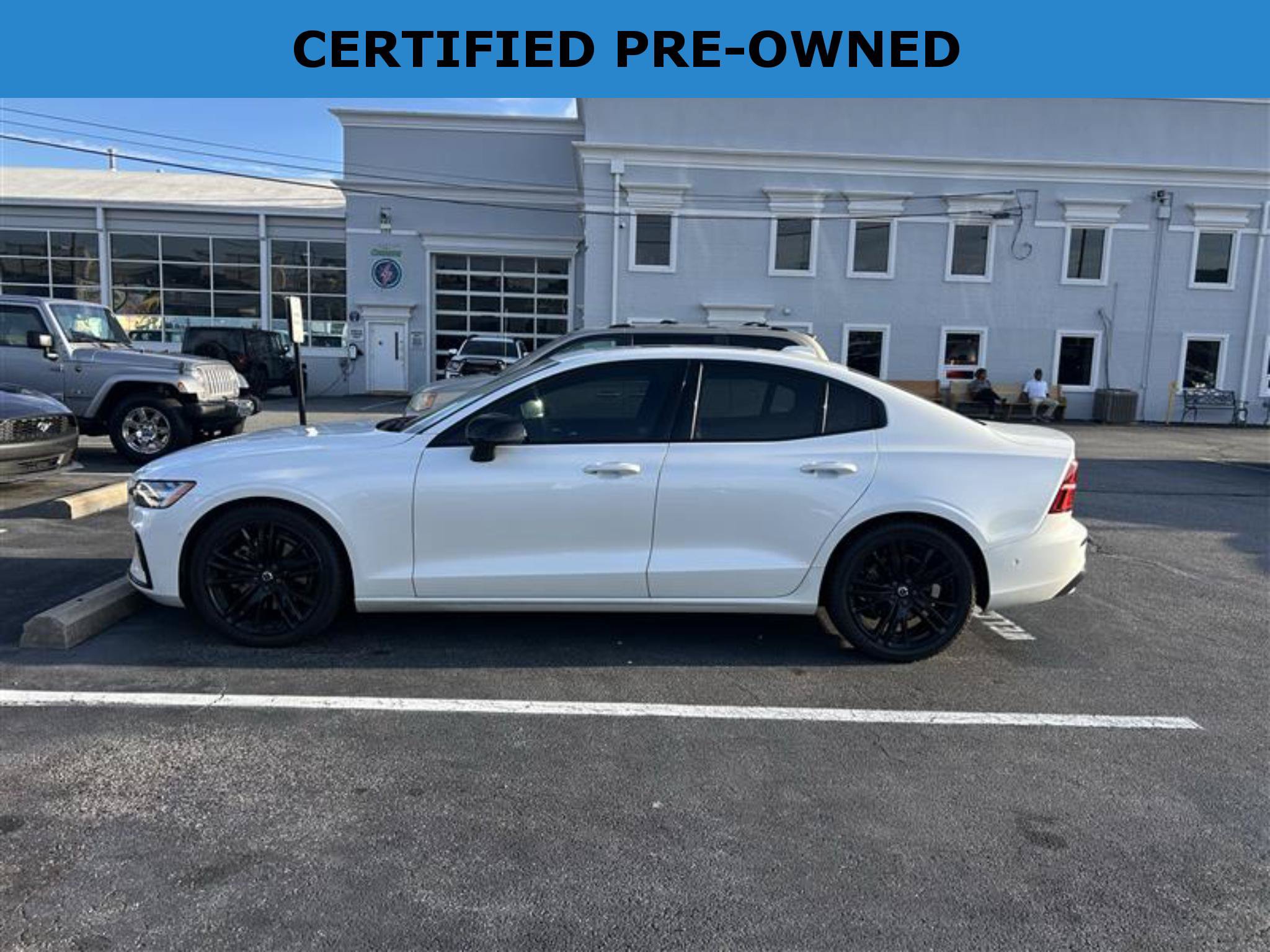Used 2024 Volvo S60 B5 Plus w/ Protection Package Premier AWD/4WD image 2