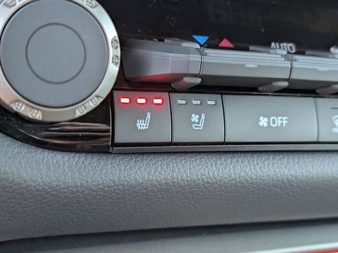 New 2026 Toyota Tundra Limited image 14