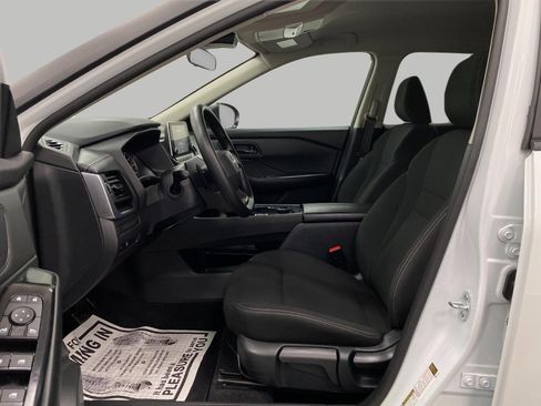Certified 2025 Nissan Rogue S AWD/4WD image 27