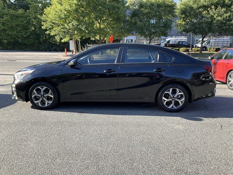 Used 2021 Kia Forte LXS FWD image 8