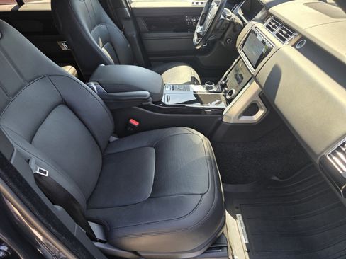 Used 2020 Land Rover Range Rover HSE AWD/4WD image 3