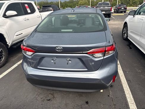 Used 2026 Toyota Corolla LE FWD image 12