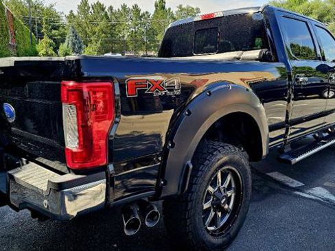Used 2017 Ford F350 Lariat w/ Chrome Package AWD/4WD image 5