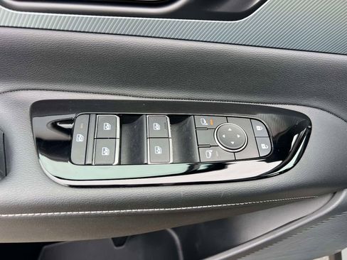 Used 2025 Nissan Murano SL AWD/4WD image 18