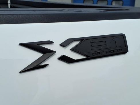 Used 2021 GMC Sierra 2500 4x4 Crew Cab w/ Convenience Package image 11