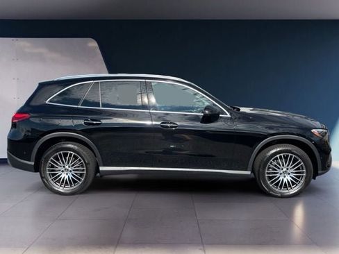 Used 2023 Mercedes-Benz GLC 300 4MATIC image 6