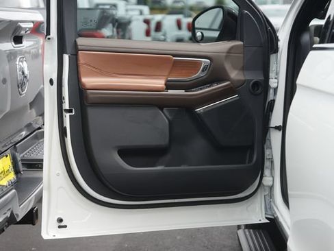 Certified 2025 Ford Expedition King Ranch AWD/4WD image 33