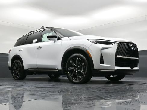 New 2026 INFINITI QX60 Autograph w/ Dark Cargo Package image 32