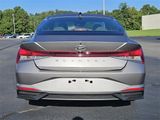 Used 2023 Hyundai Elantra SEL w/ Cargo Package image 6