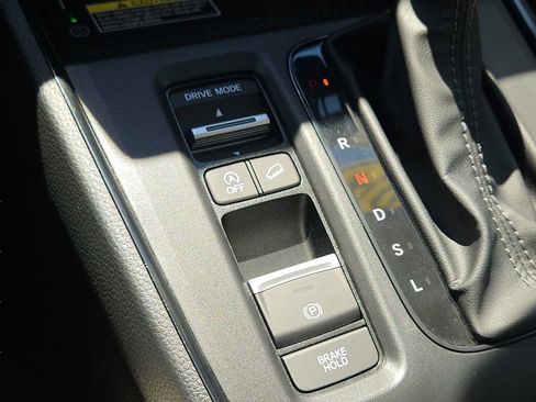 Used 2024 Honda CR-V EX-L image 10