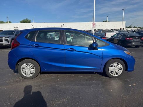 Used 2019 Honda Fit LX image 4