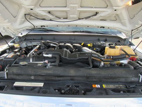 Used 2011 Ford F250 XLT w/ XLT Appearance Pkg image 22