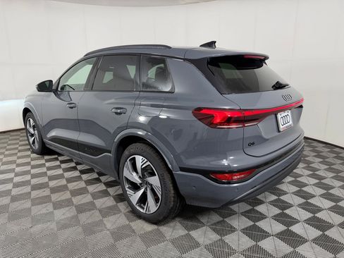 Used 2025 Audi Q6 e-tron Prestige AWD/4WD image 3